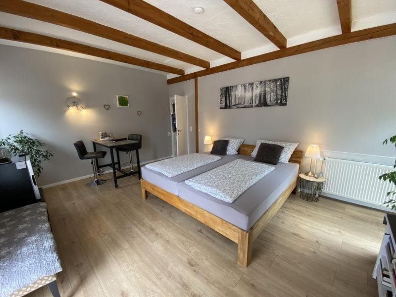 Grosses Doppelzimmer Mit Eigenem Bad Und Kuehlschrank, Frisch Saniert Friedrichskoog Eksteriør bilde